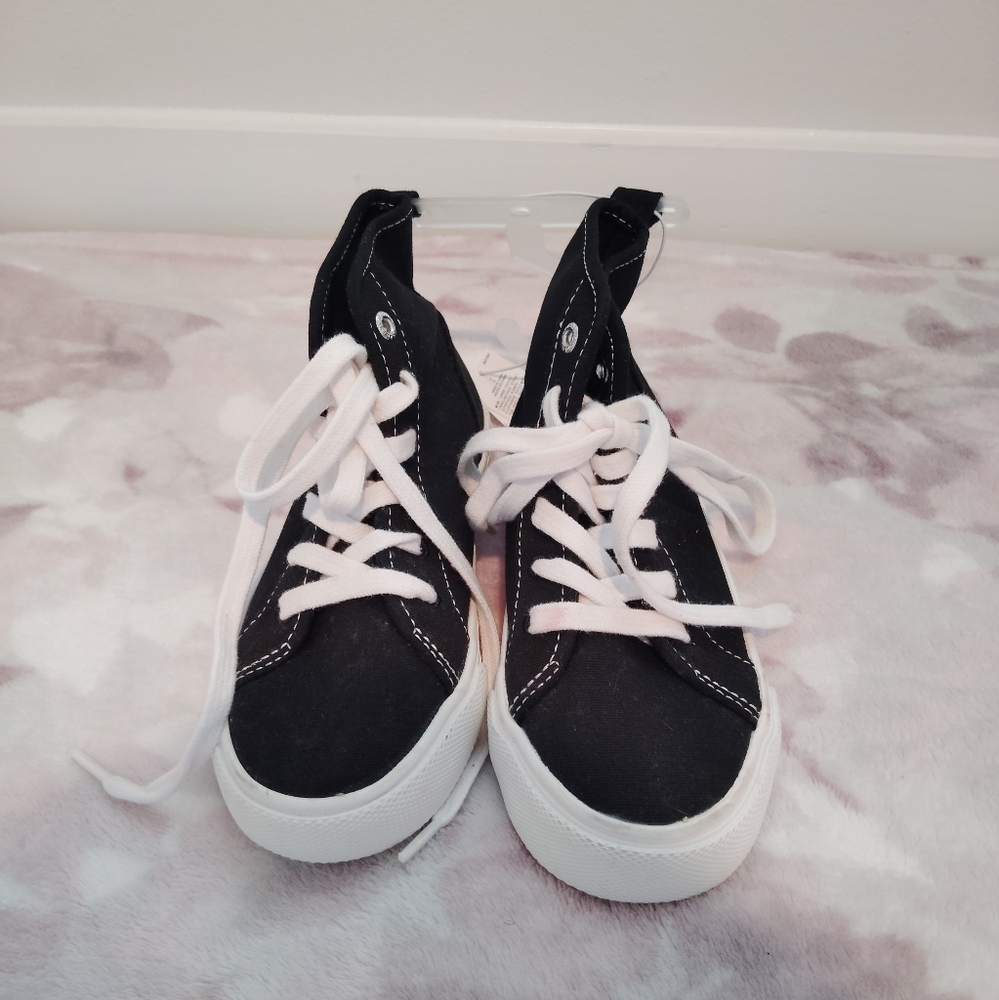 Old Navy Kids High Top Shoes - Picture 3 of 7